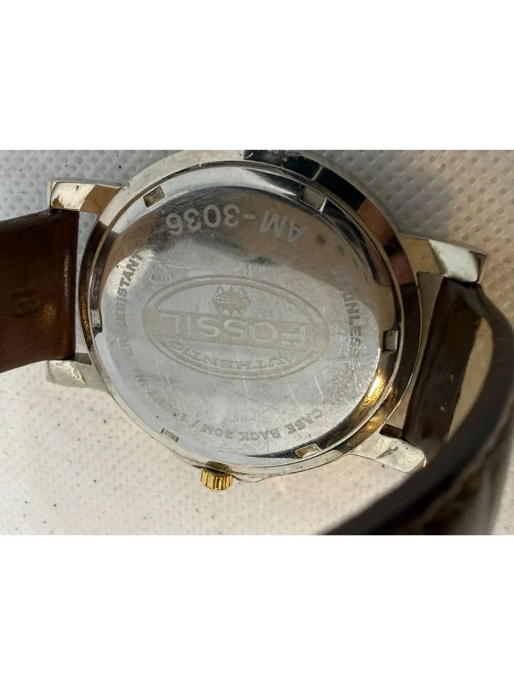 Vintage Fossil Airmaster AM-3036 Mens Blue Dial Two-Tone Leather Watch 38mm